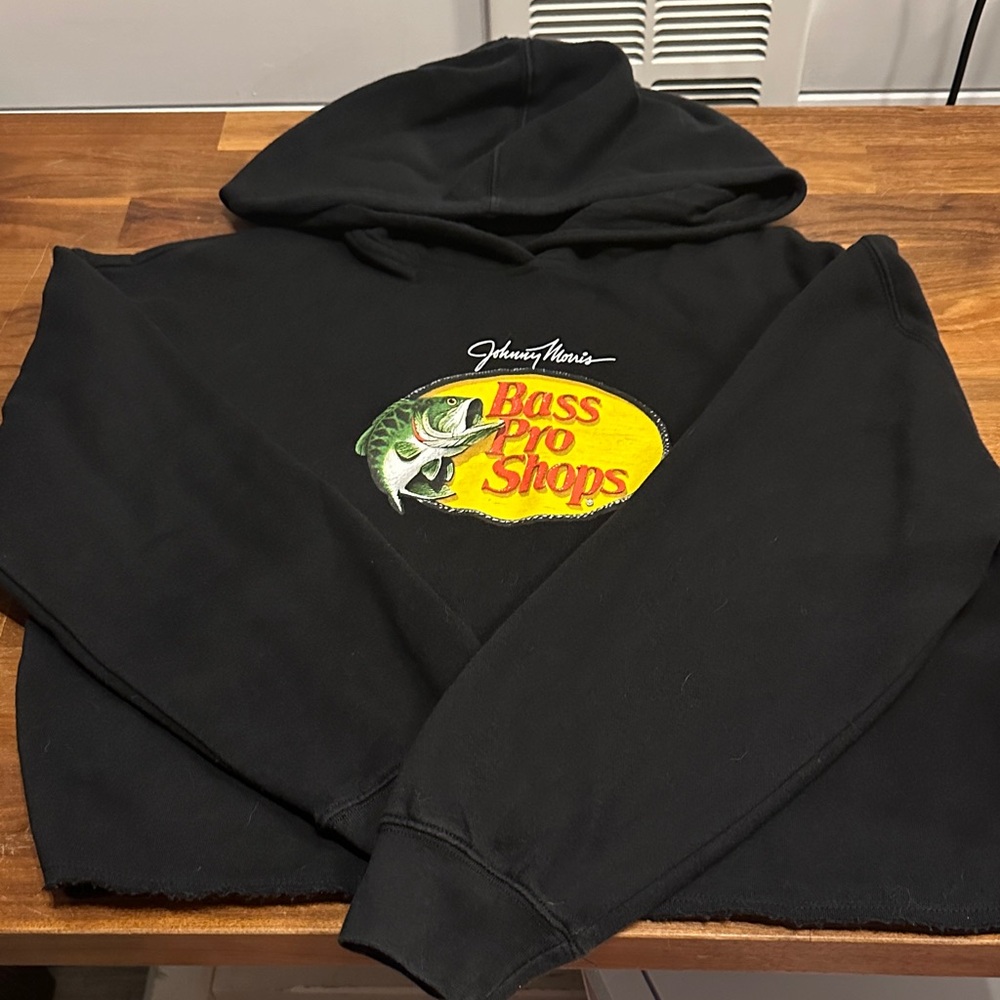 Bass Pro Shops Cropped Hoodie!